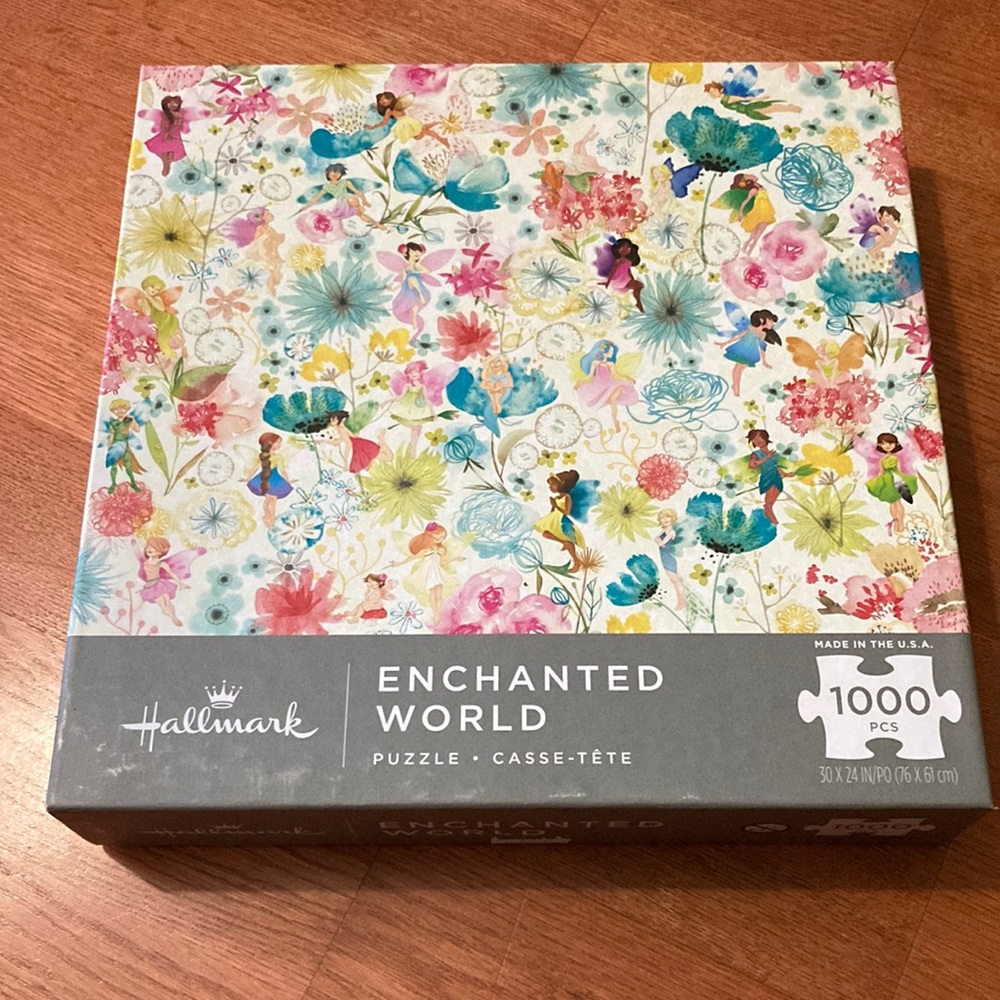 Enchanted world Hallmark puzzle 1000pcs